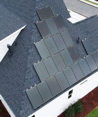can installaling solar panels on my home in leesburg home damage my roof