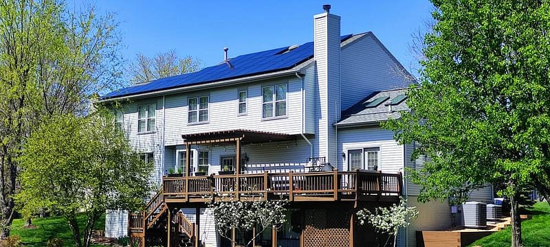An image of a solar installation in Ashburn Virginia. Customer Nokes